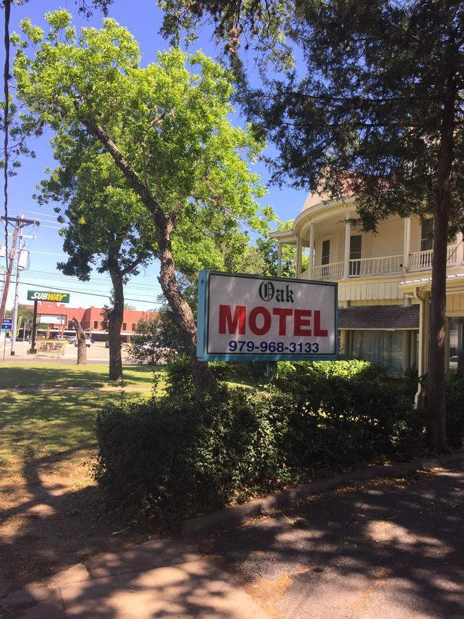 The Oak Motel La Grange Luaran gambar