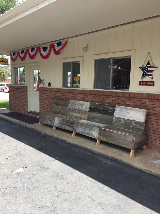 The Oak Motel La Grange Luaran gambar