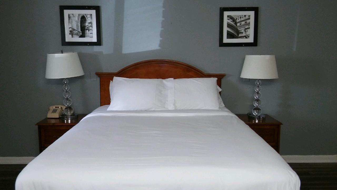 The Oak Motel La Grange Luaran gambar