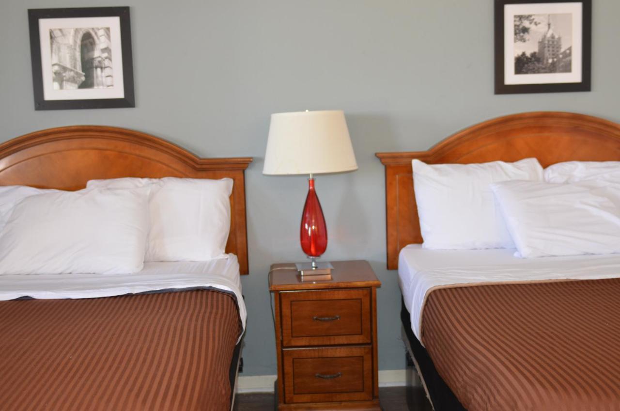 The Oak Motel La Grange Luaran gambar