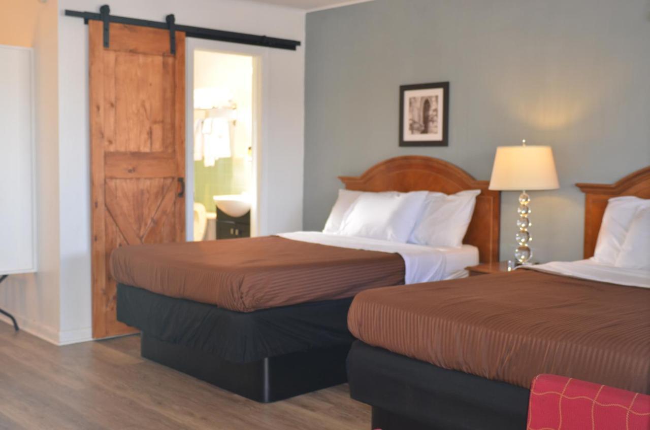 The Oak Motel La Grange Luaran gambar